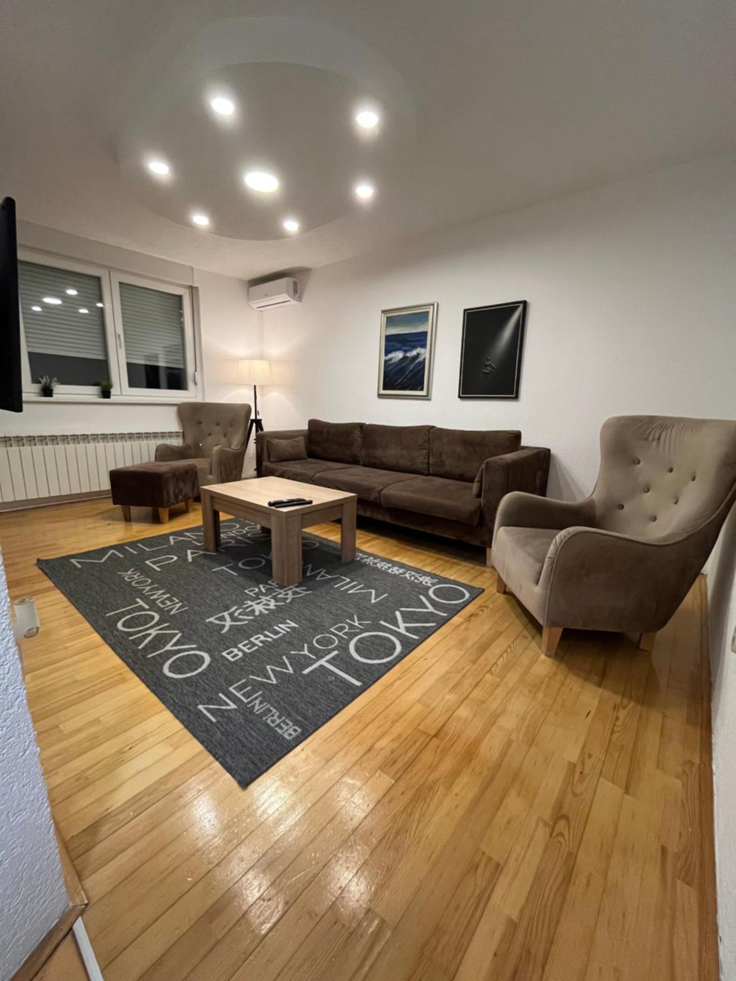 Apartman Uma SJJ Exteriör bild
